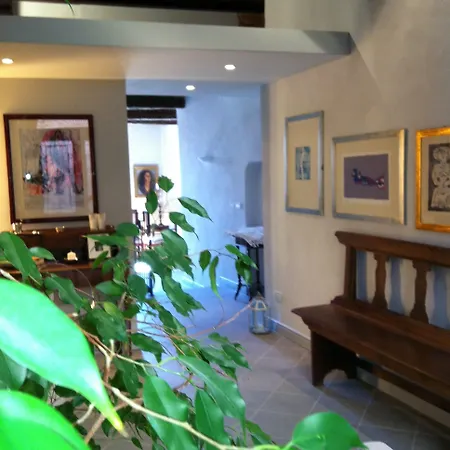 Alojamento de Acomodação e Pequeno-almoço Casina Mazzuoli 3*